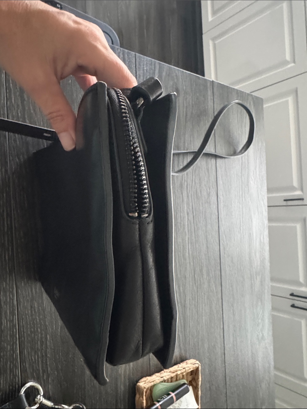 Botkier Leather Black Crossbody Shoulder Bag - Picture 7 of 11